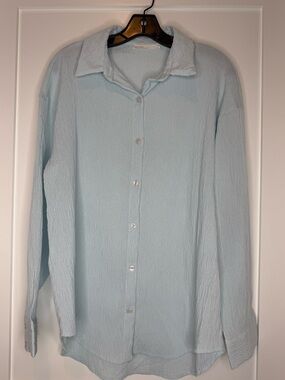 Oak + Fort blue crinkle button up size medium
